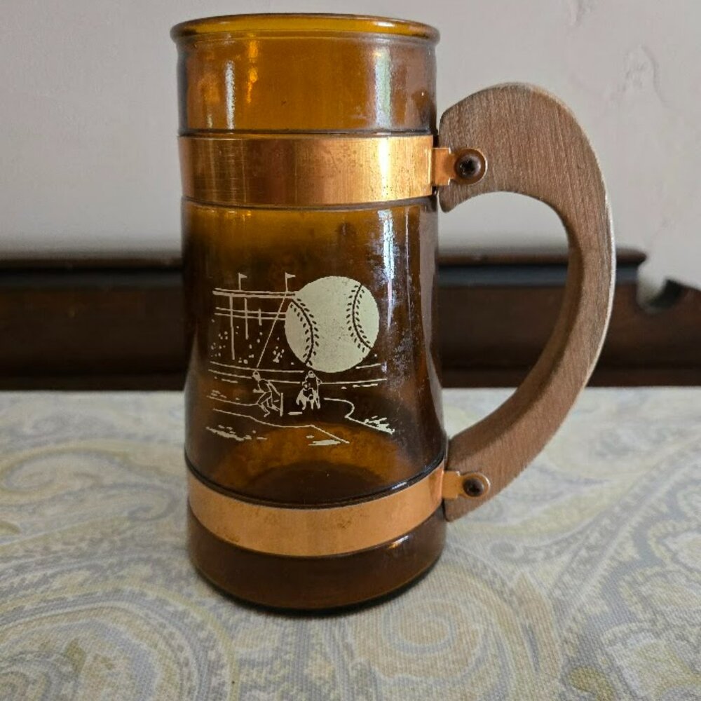 VINTAGE SIESTA WARE BASEBALL AND FOOTBALL
